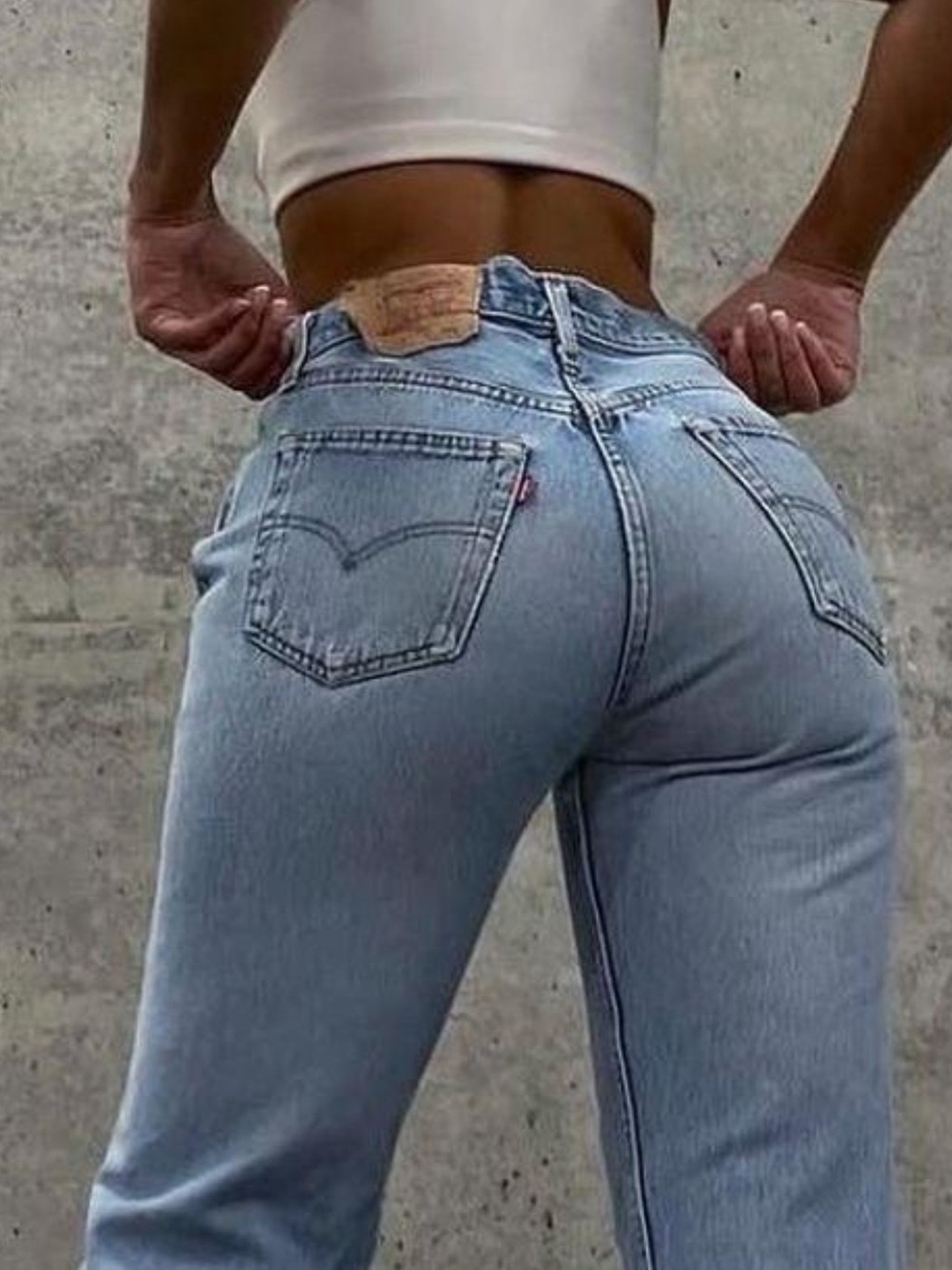 VINTAGE Levi's Light Blue Straight-Leg Women's Jeans